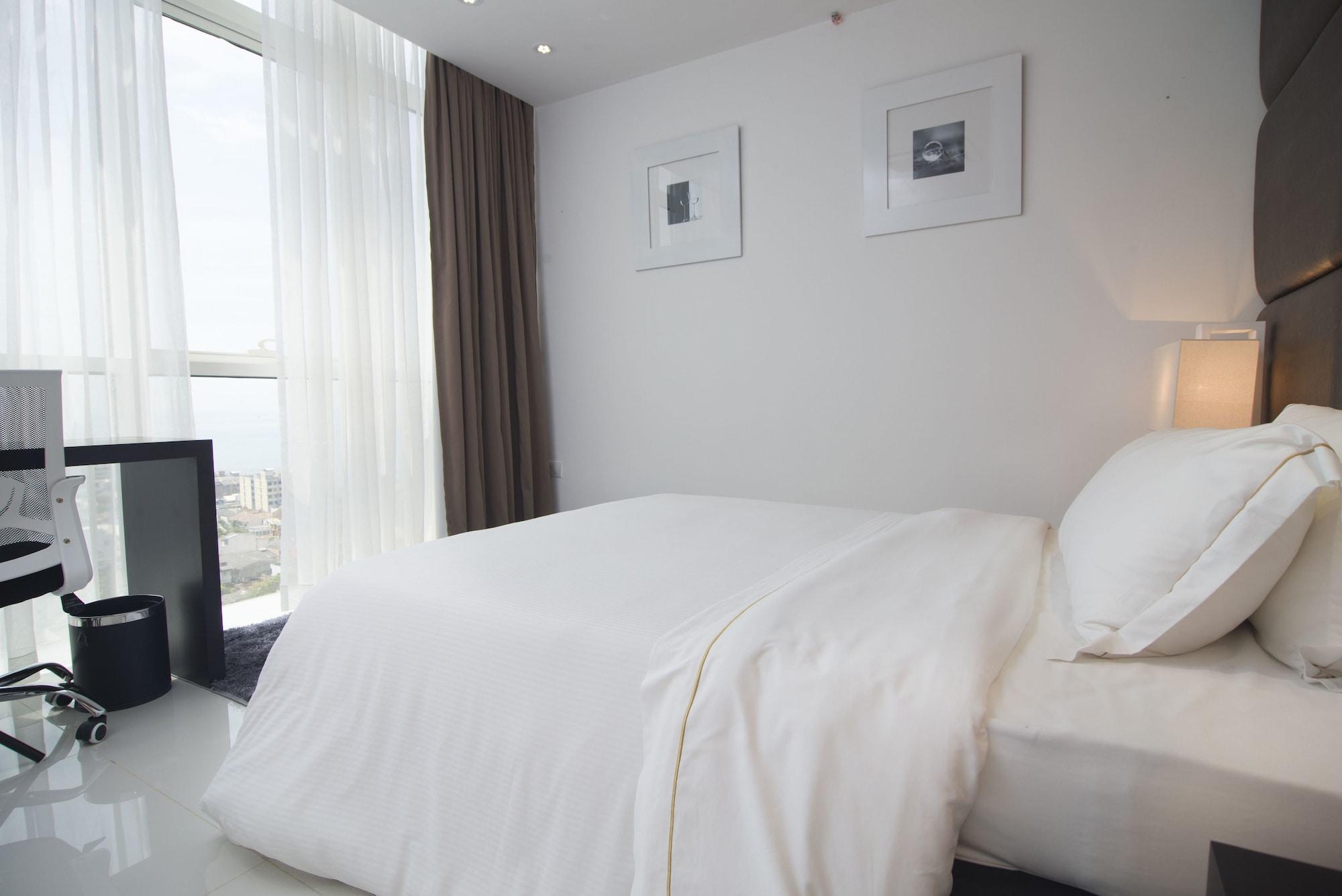 Platinum One Suites Colombo Extérieur photo